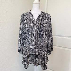 🍉 Style & Co. Women’s Top | Black and White